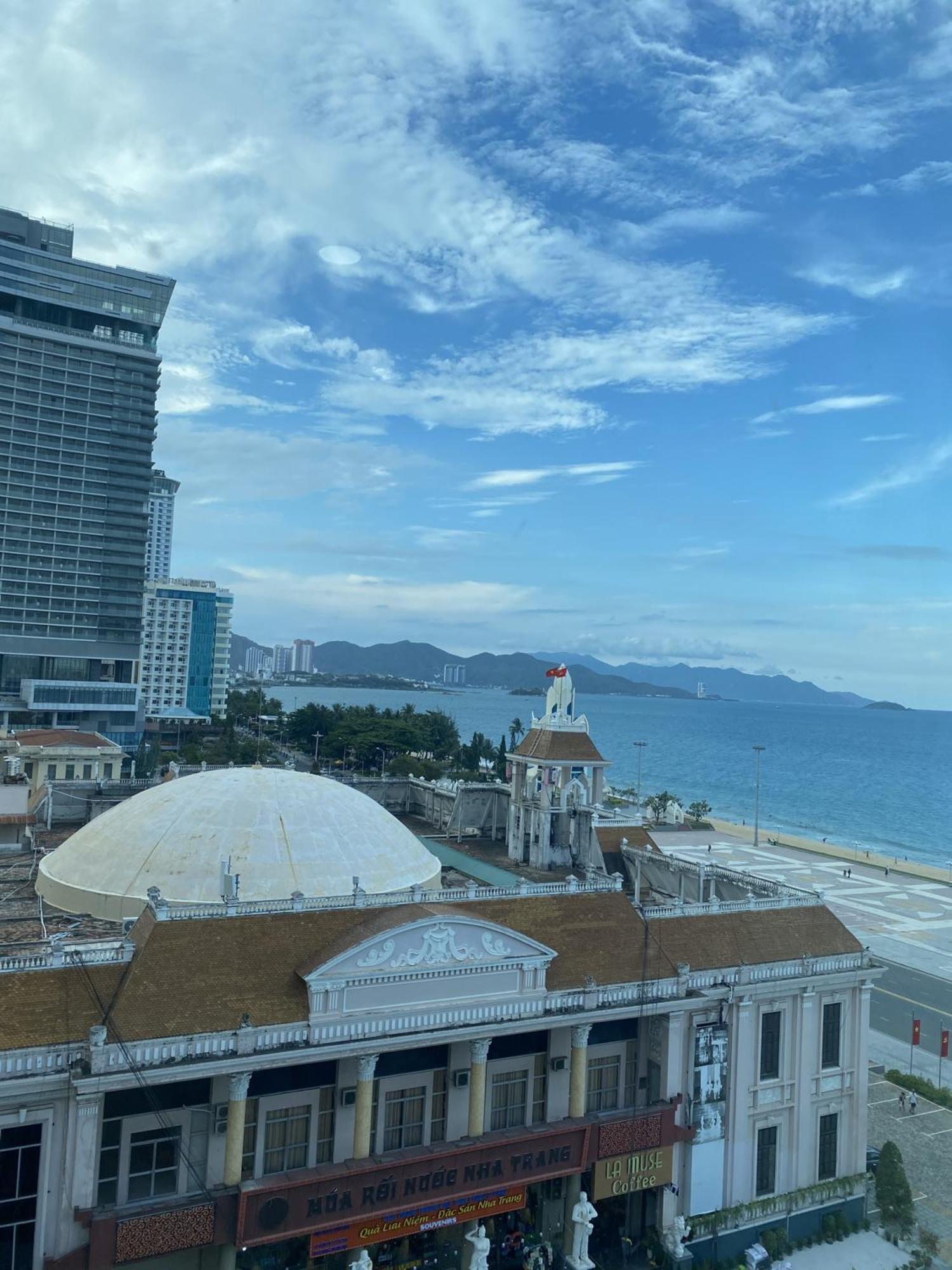 Hotel Happy Light Central Nha Trang Exteriér fotografie